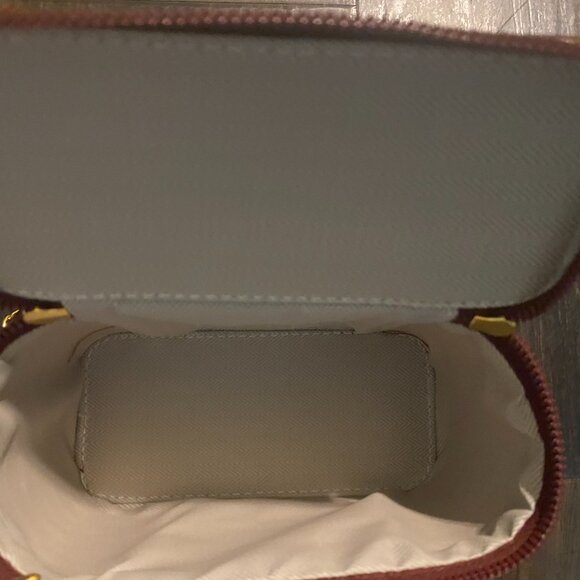 New Mini Burgundy Quilted Box Bag – Purse Handbag w/Gold Zipper & Accents - Picture 7 of 10